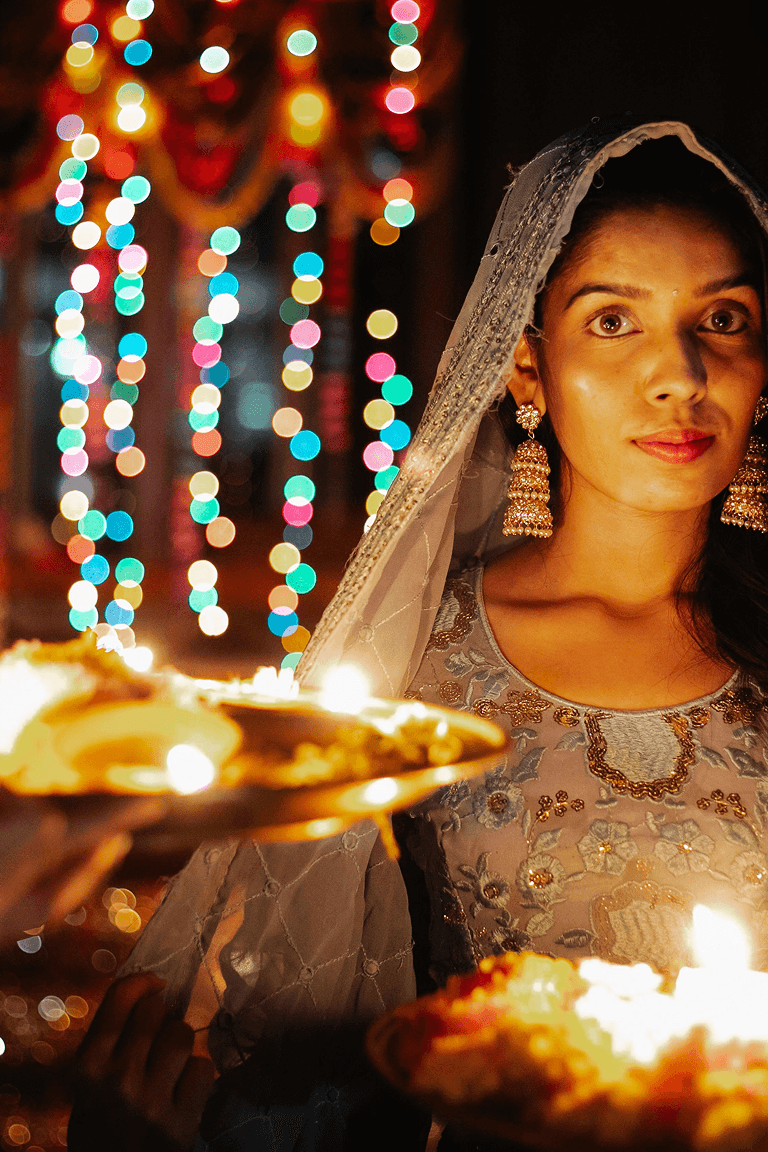 Apno Ki Mehfil